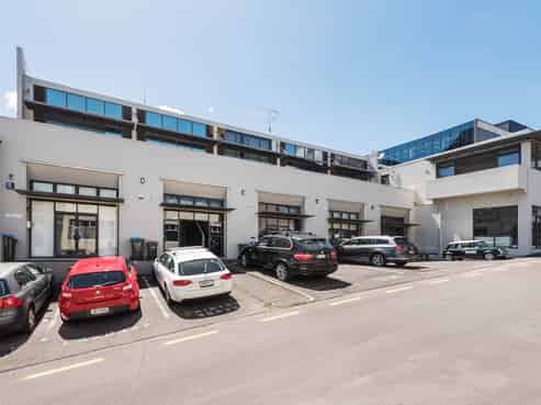 SIDE BY SIDE FREEHOLD LOFTS

