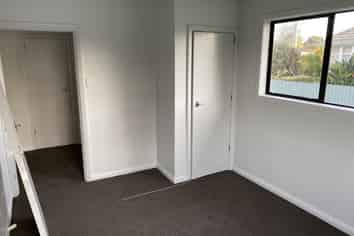 Hawkes Bay - Address withheld