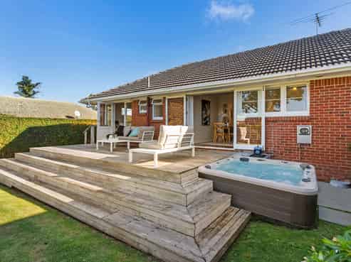 2/69A Symonds Street, Royal Oak