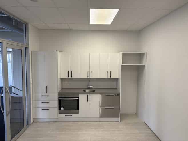 High profile corner office space for lease