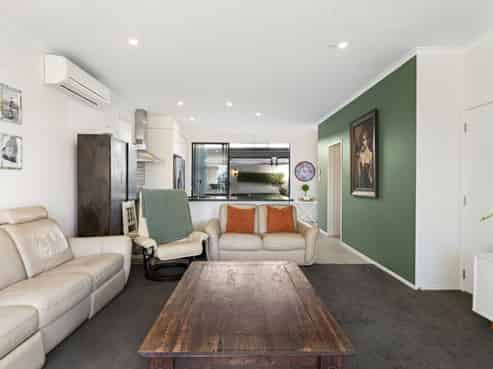 18 Rere Close, Takanini