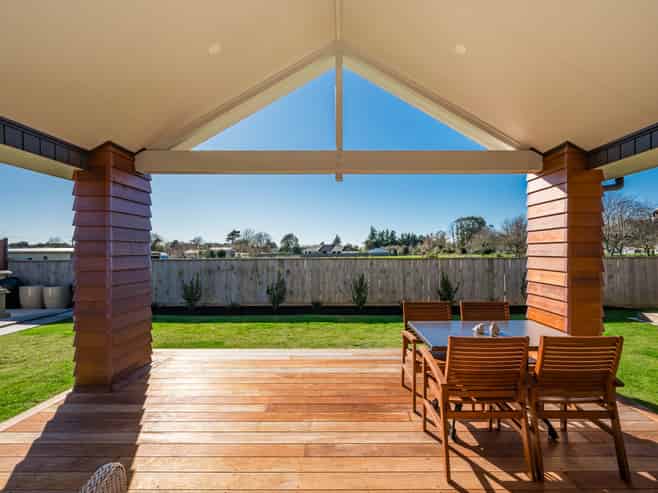 25 Phoenix Palms Grove, Levin