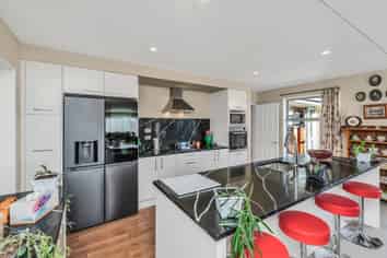 42 Chervier Street, LEESTON