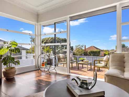 8 Kohanga Road, Mangere Bridge