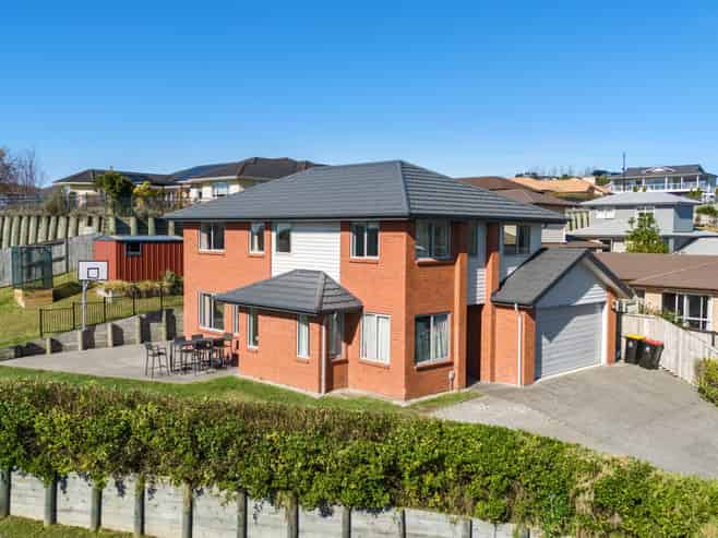 10 Elena Place, Welcome Bay