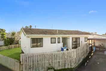 3/114 Finlayson Avenue, Clendon Park