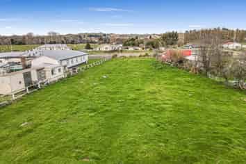 7 George Street, Ohingaiti