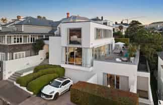 8 Yarborough Street, Saint Marys Bay