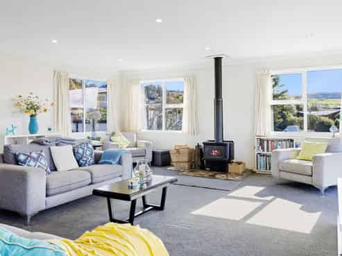 11 Earle Place, Acacia Bay