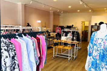 Perfect retail or office spot – Paraparaumu Beach