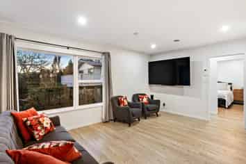 10B Nea Place, Hillcrest