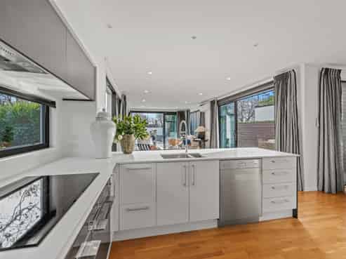62 Straven Road, Fendalton