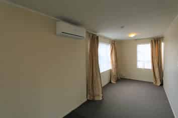 9/57 Point Chevalier Road, Point Chevalier
