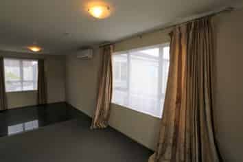 9/57 Point Chevalier Road, Point Chevalier