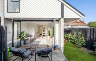 7/11 Hinemoa Street, Spreydon