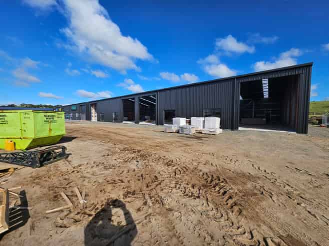 Leasing Now - 800 m2  In One Or Partial