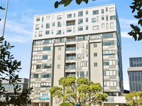 705/17 Putney Way, Manukau