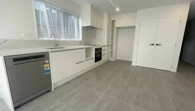 47b Riverton Drive, Randwick Park