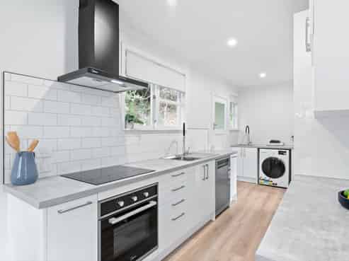 7 Thomson Grove, Stokes Valley