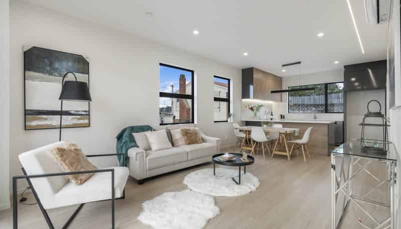 7/16 Binsted Road, New Lynn