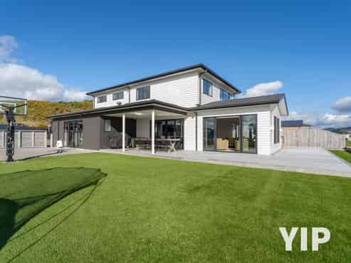10 Okupe Grove, Aotea