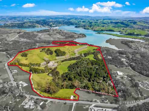 2/399 Whitmore Road, Tawharanui Peninsula