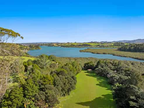 2/399 Whitmore Road, Tawharanui Peninsula