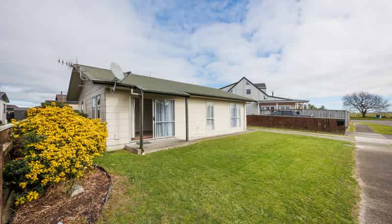 15 Leander Place, Milson
