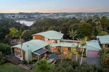 417 Paremoremo Road, Paremoremo