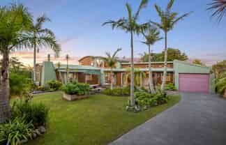 417 Paremoremo Road, Paremoremo