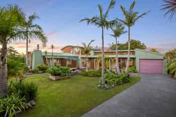 417 Paremoremo Road, Paremoremo