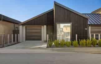 12 Chapman Way, Jacks Point