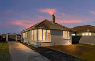 32 Carisbrooke Street, Aranui
