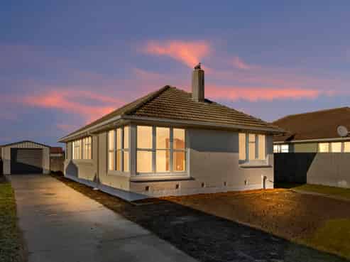 32 Carisbrooke Street, Aranui