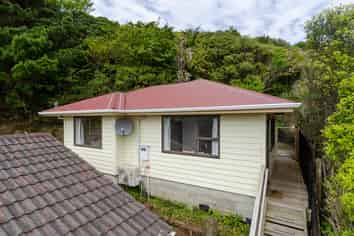 65A Allington Road, Karori