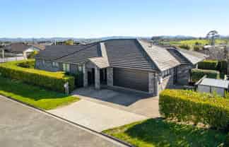 1 Stanton Place, Huntington