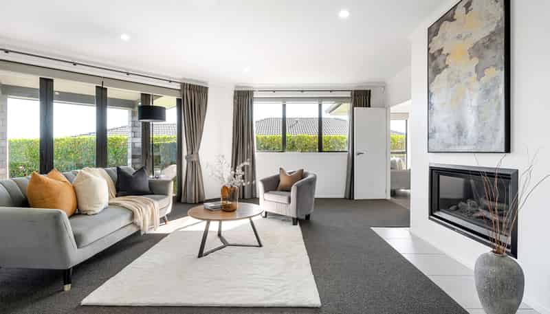 1 Stanton Place, Huntington