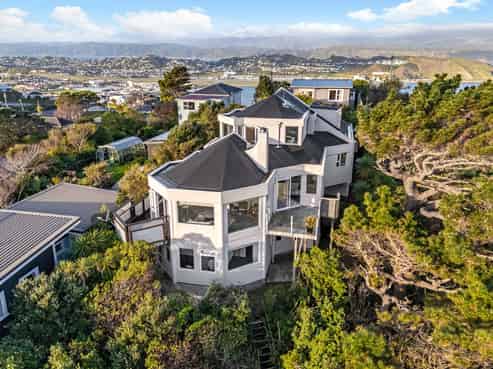 62A Buckley Road, Southgate