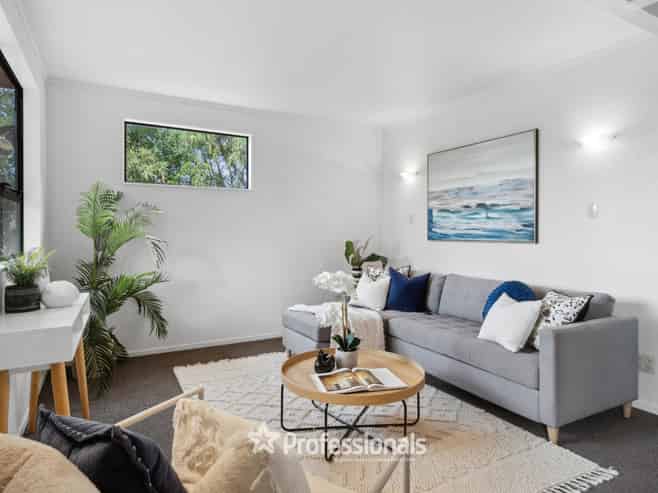 79 Sunbrae Drive, Silverstream