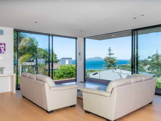 Auckland - Address withheld
