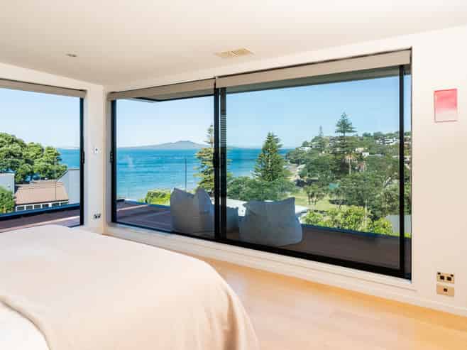 Auckland - Address withheld