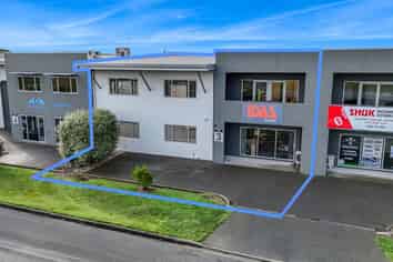 Wigram - Functional Warehouse/Office 