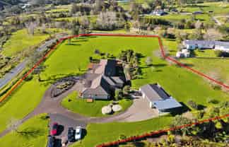 415 Duck Creek Road, Stillwater