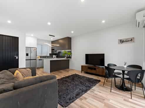 5/122 Archibald Road, Kelston