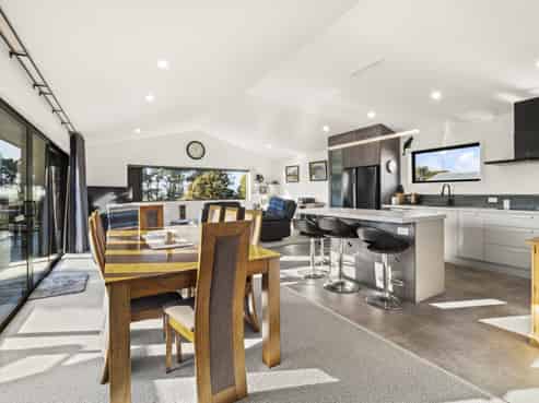 144 Moturata Road, Taieri Mouth