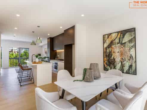 37 Lawson Creek Street, Massey