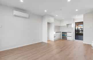 6/10 Orchid Place, Te Atatu South