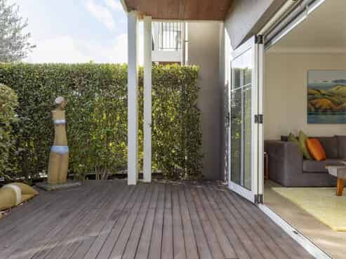 47 Chateau Crescent, Rangatira Park