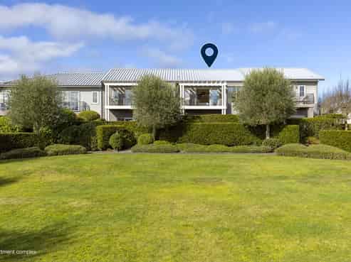 47 Chateau Crescent, Rangatira Park