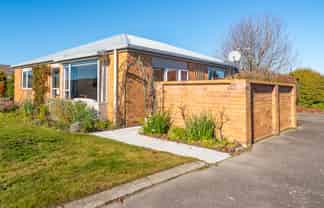6 Elloughton Crescent, Marchwiel